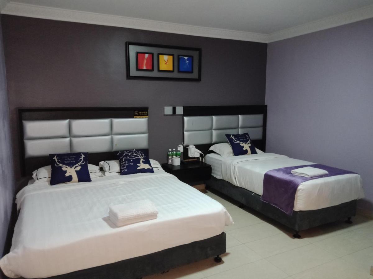 T Hotel Johor Bahru Skudai Dış mekan fotoğraf