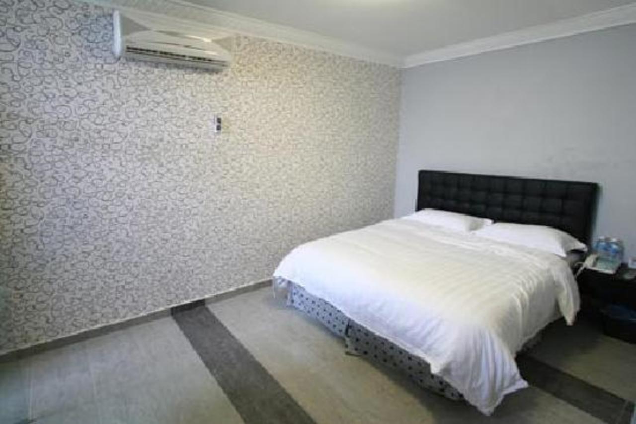 T Hotel Johor Bahru Skudai Dış mekan fotoğraf