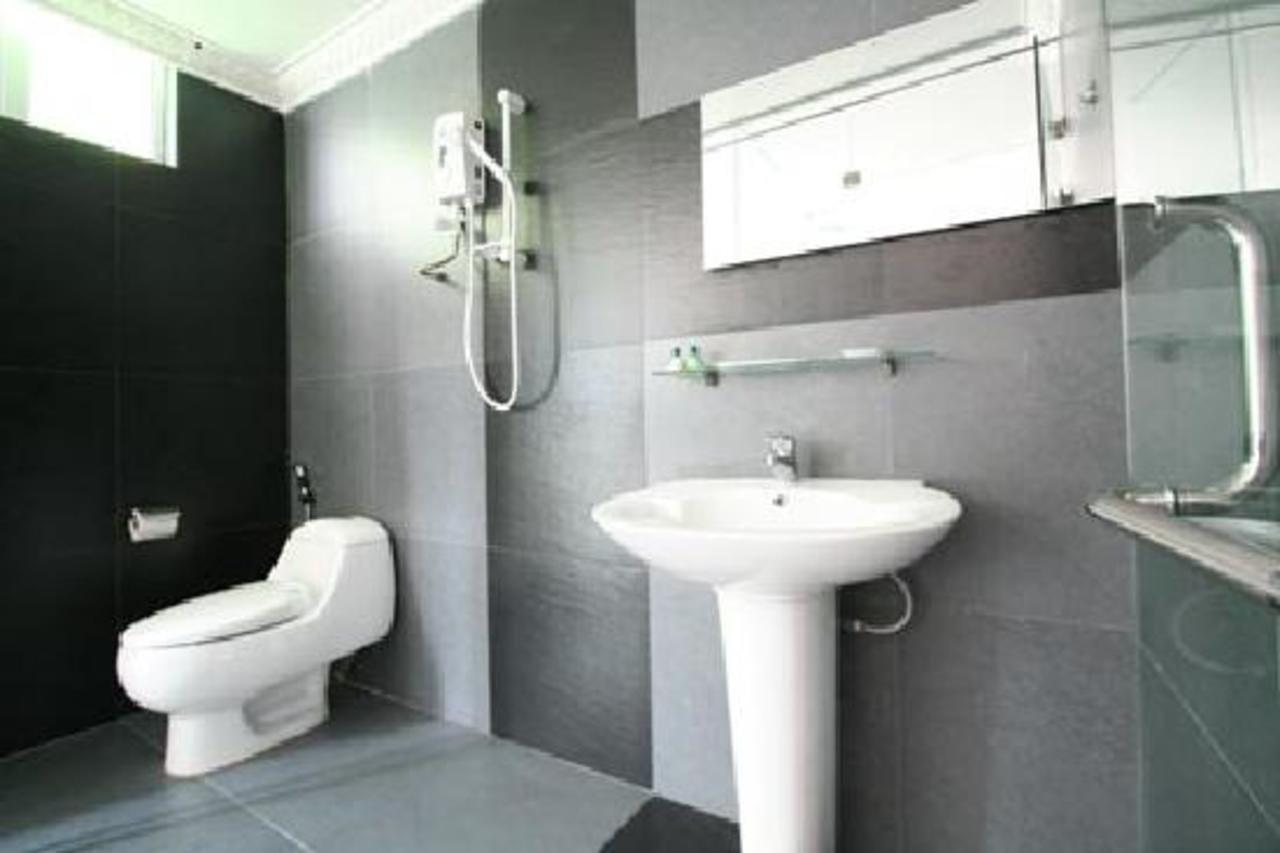 T Hotel Johor Bahru Skudai Dış mekan fotoğraf