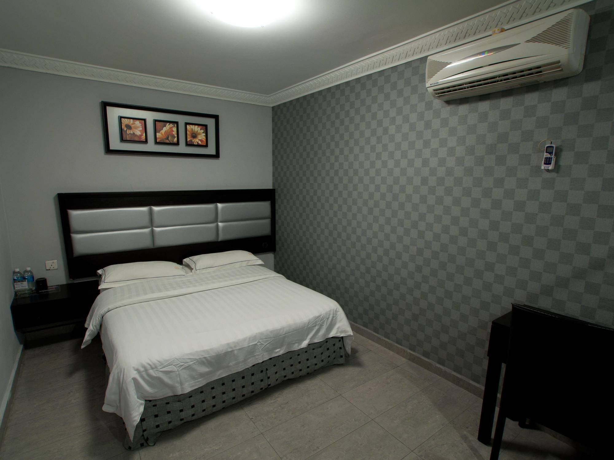 T Hotel Johor Bahru Skudai Dış mekan fotoğraf